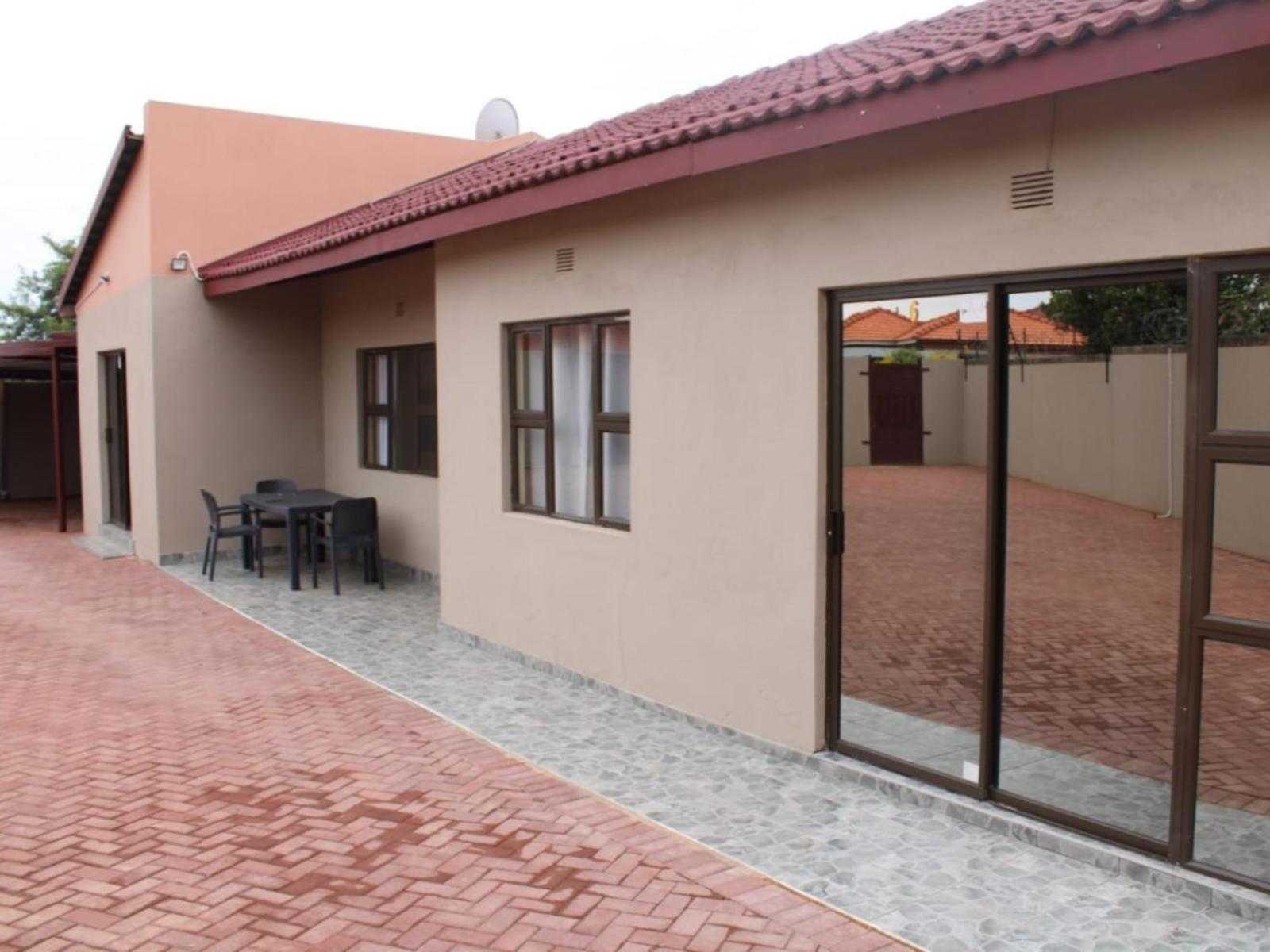 Connesione Mogwase Aparthotel Mabele-a-Podi Exterior photo